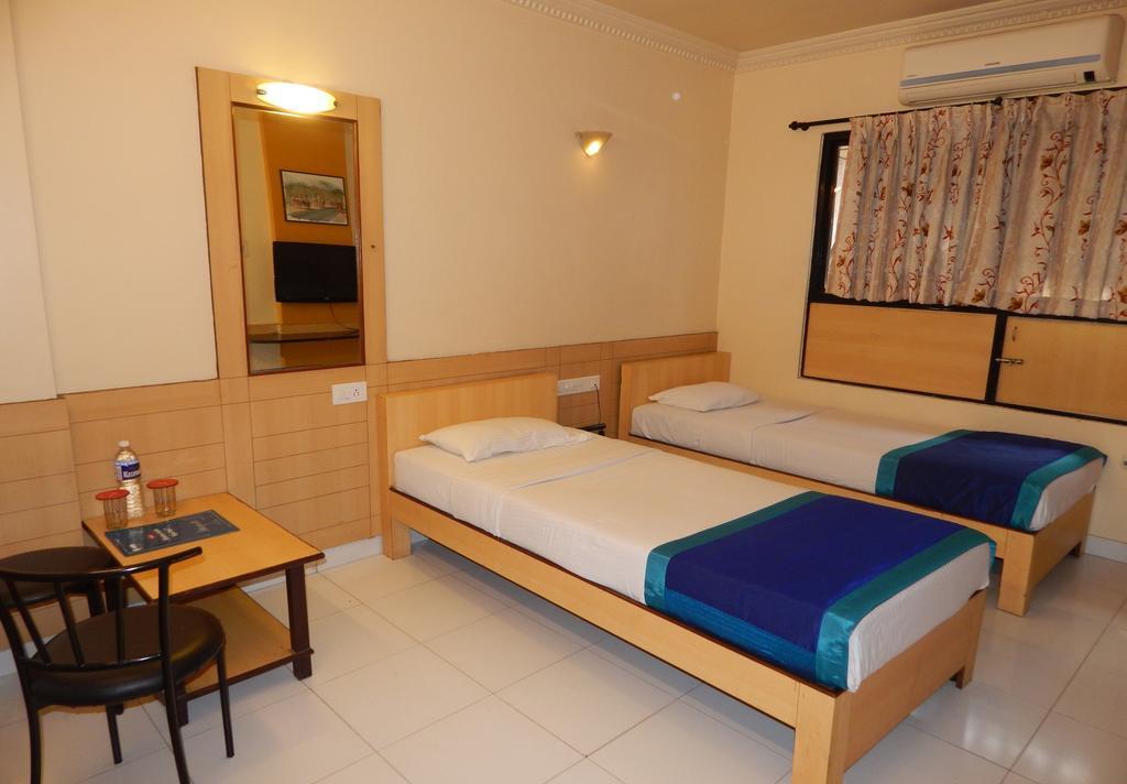 Suraj Classic Hotel 2*