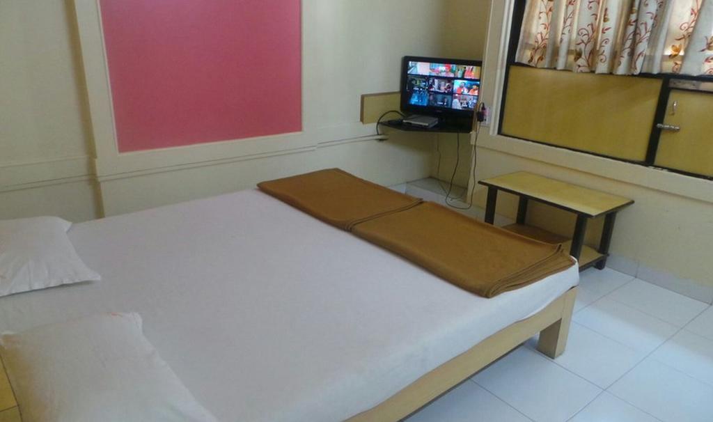 Hotel Suraj Classic 2*